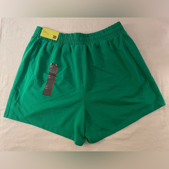All In Motion High Rise Terry Shorts in Green - Picture 5 of 11